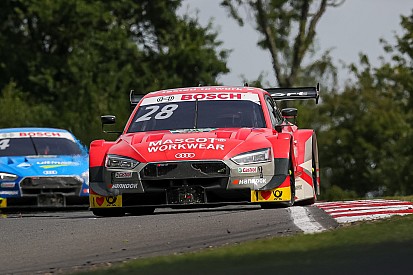 Lausitzring, Libere 1: Duval svetta con l'Audi inseguito da Wittmann