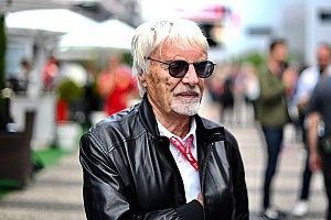 Ecclestone: Yo hubiera castigado a Hamilton con 30 segundos