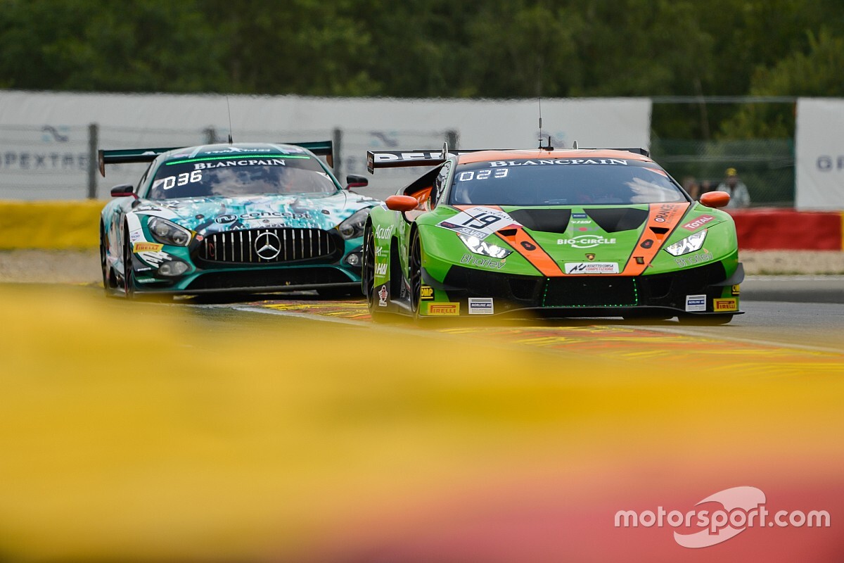 GT World: Lamborghini punta al titolo contro Ferrari e Mercedes