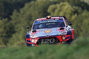 WRC, Rally Catalogna, PS10-11: Neuville allunga su Loeb