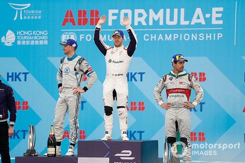 Bird supera Lotterer para vencer ePrix de Hong Kong; Di Grassi é 3º