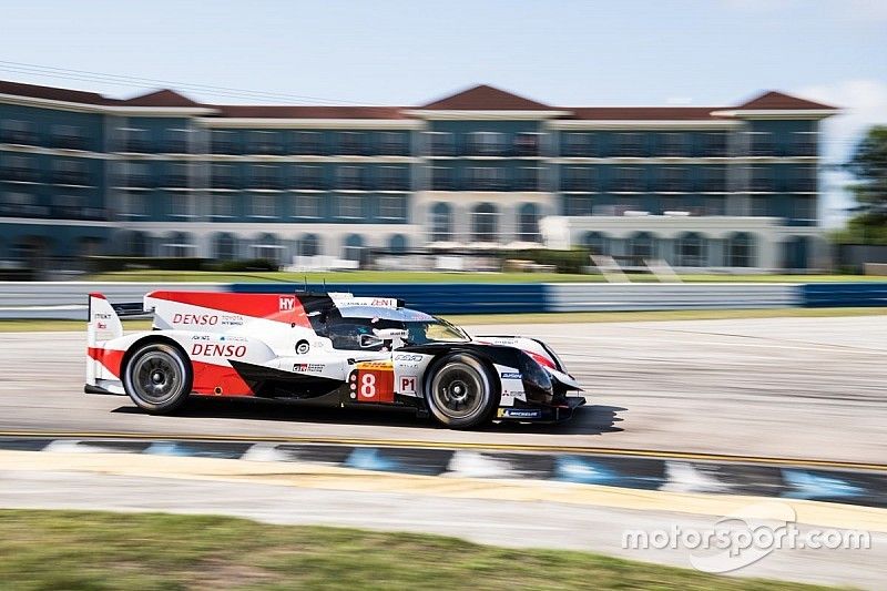 #8 Toyota Gazoo Racing Toyota TS050: Sébastien Buemi, Kazuki Nakajima, Fernando Alonso