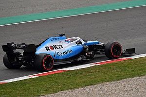 Williams sigue esperando piezas de aerodinámica del FW42