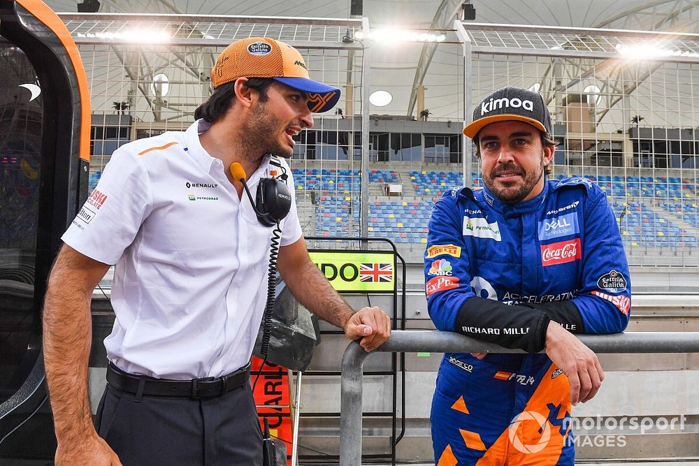 Fernando Alonso, McLaren y Carlos Sainz Jr., McLaren