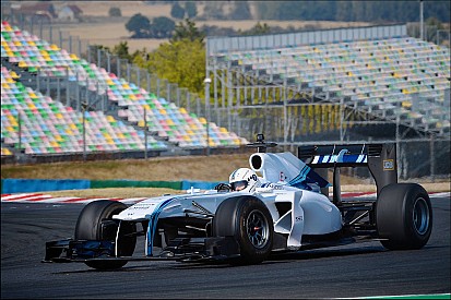 Dos gamers de móviles impresionan en un test real con un F1