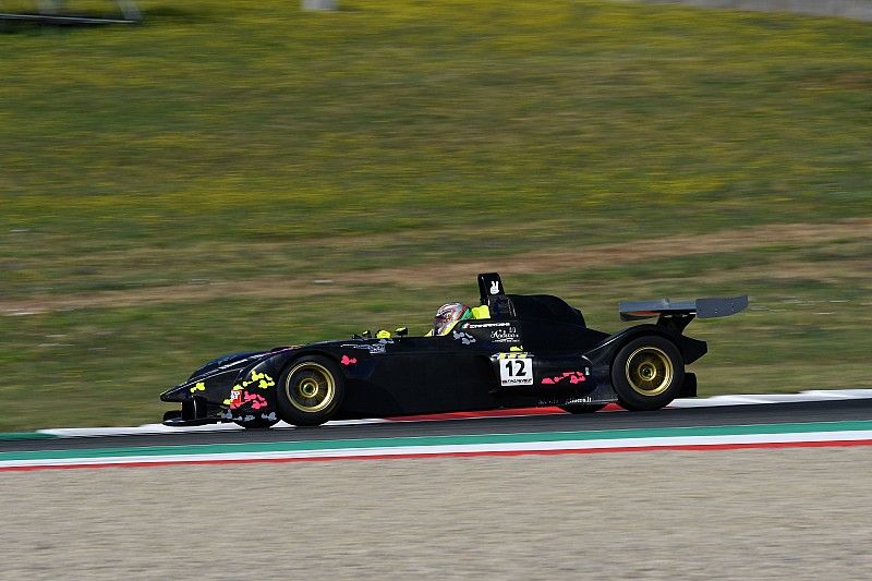 Prima vittoria stagionale per Mirko Zanardini in Gara 2 al Mugello