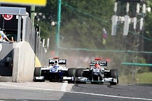 Photos - La manœuvre "horrible" de Schumacher sur Barrichello