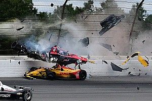 Galería: El choque de Robert Wickens en IndyCar