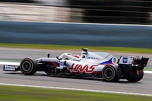 La Haas VF-21 a pris la piste à Bahreïn