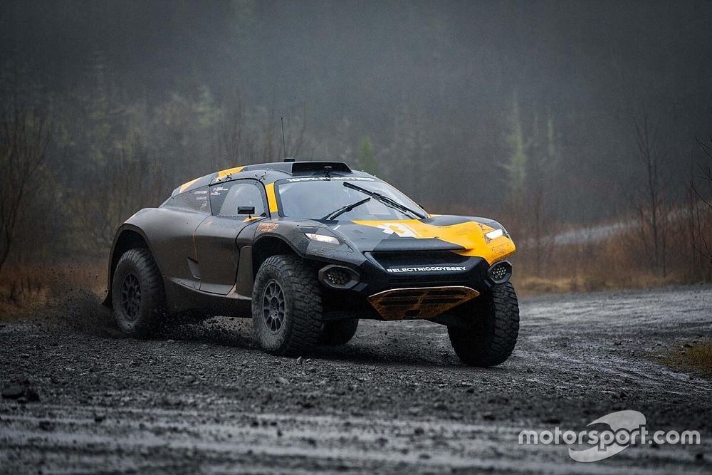 Button Terkesan dengan Tenaga Mobil Extreme E