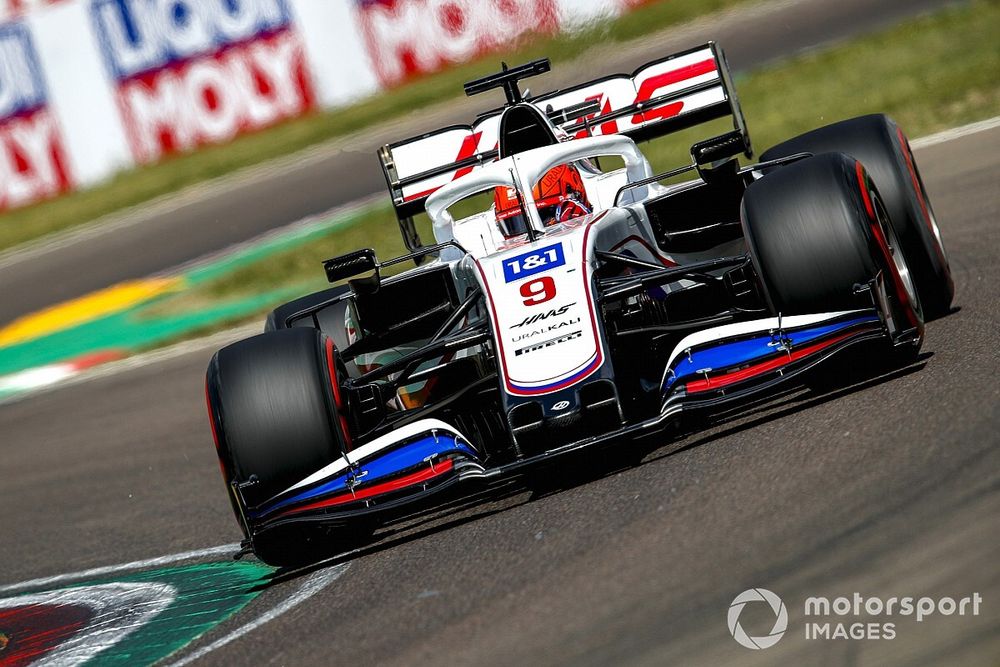Mazepin vindt Formule 1-debuut tot dusver “verrassend intens”
