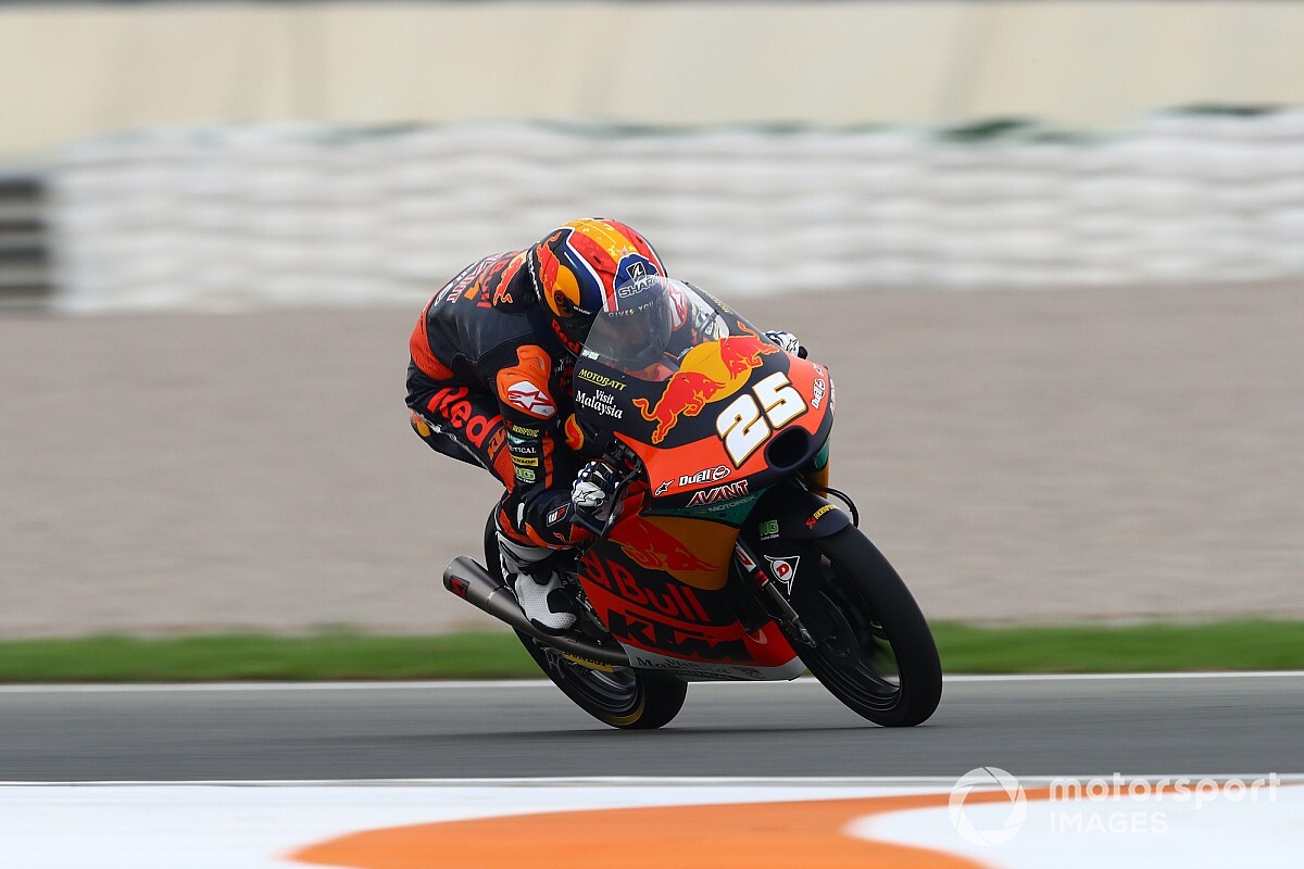 Hasil Kualifikasi Moto3 Portugal: Fernandez Pole, Ogura-Arenas Start dari Baris Kedua