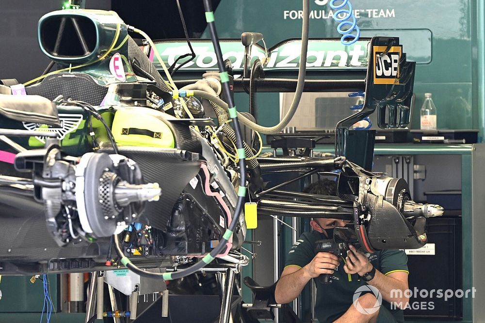 Brote de positivos en COVID-19 en Aston Martin F1