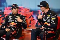 Schumacher adviseert Verstappen: Kijk meer naar Perez' rijstijl