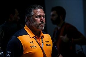 F1: McLaren cobra "transparência" da FIA em investigação sobre uso de assoalho pela Ferrari em teste da Pirelli