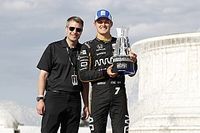 Már dobogóra is állt az IndyCarban az ex-F1-es svéd