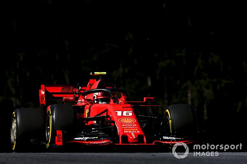 EL3 - Leclerc persiste, Hamilton en embuscade