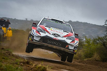 Arjantin WRC: Meeke, Neuville’in önünde lider