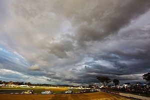 Winton Supercars round postponed for a second time