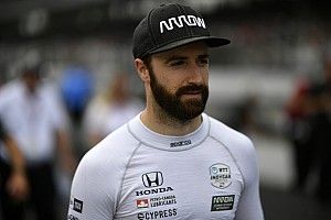 Schmidt: “Gut-wrenching decision” to let Hinchcliffe go