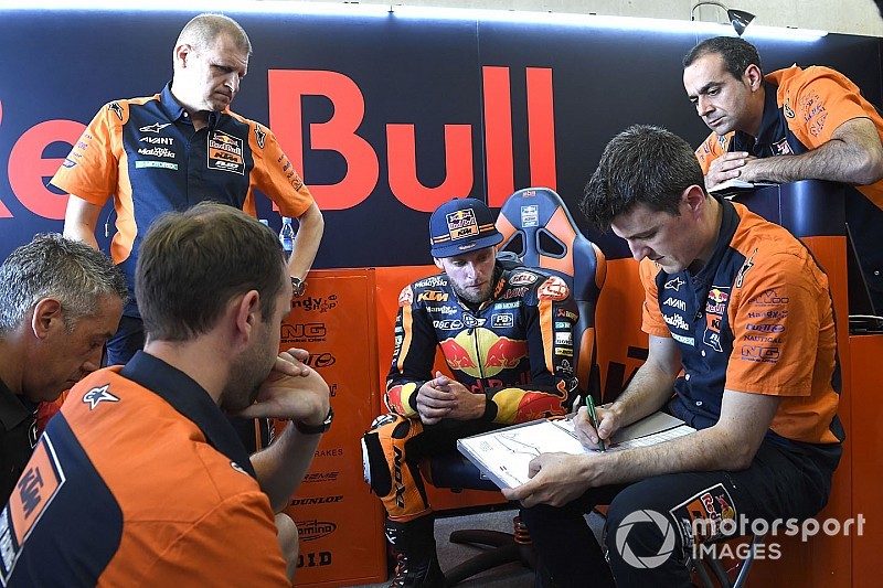 Moto2 Sachsenring: KTM-rijder Binder snelste op vrijdag