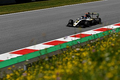 F3, Hungaroring: Lundgaard in luce nelle Libere davanti a Piquet