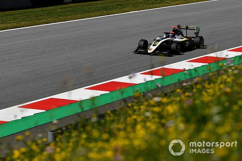 F3, Hungaroring: Lundgaard in luce nelle Libere davanti a Piquet