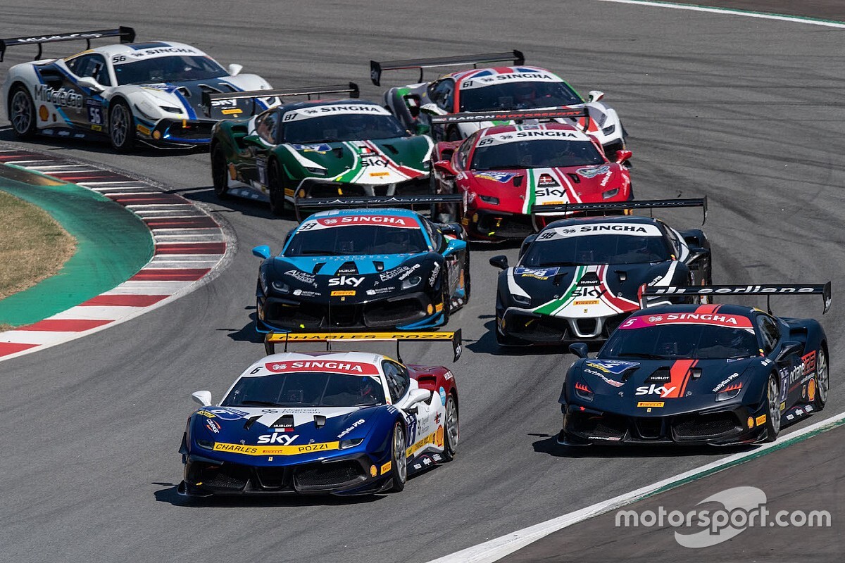 Ferrari Challenge: doppietta Neubauer, impresa Grouwels in Gara 2