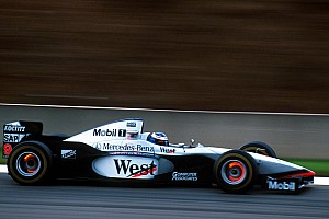 美しきF1マシン:「イメージ一新。マクラーレン最初の”シルバーアロー 美しきF1マシン:「イメージ一新。マクラーレン最初の”シルバーアロー