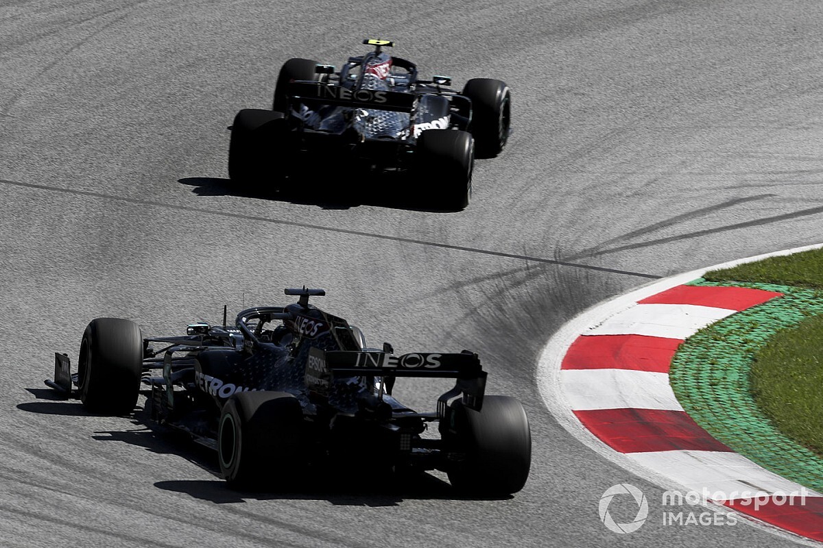 F1: Bottas nega ter desacelerado no final do GP para atrapalhar Hamilton e afirma que não há tensão na equipe