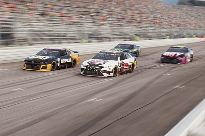 eNASCAR Heat Pro League: Harbin/Gravitt vincono al NHMS