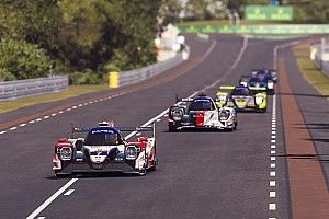 Le Mans virtual continua após bandeira vermelha e tem volta de Barrichello e Alonso
