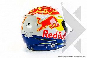 Képeken is Max Verstappen látványos új sisakfestése a Stájer Nagydíjra
