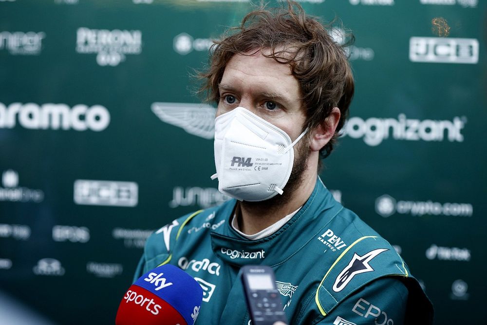 Vettel niet bang om zich uit te spreken: Zwijgen is soms geen optie