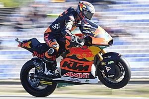 Moto2アルガルヴェ決勝:ガードナー優勝でタイトル獲得に向け優位築く。小椋藍は序盤転倒でレース終える