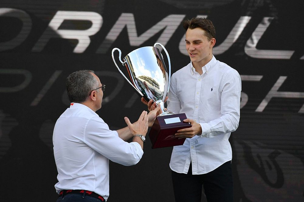 Kaleidoskop Formula 2 2021: Pourchaire Pecah Rekor, Piastri Juara