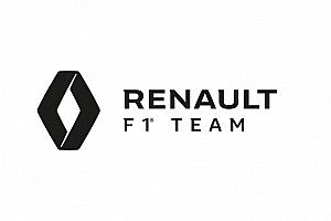 Команда Renault поменяла название и логотип