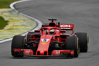 Parafuso perdido de Vettel gera piadas na Ferrari durante treino