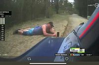WRC Australien: Wahnsinnige Fans legen sich an Streckenrand