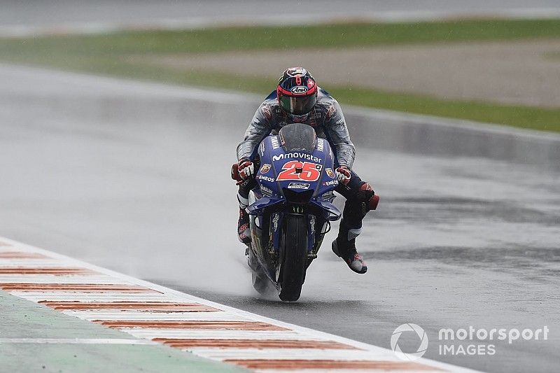 Vinales says "top seven" the target despite taking pole