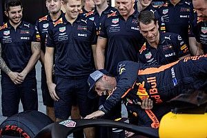 Ricciardo humoros búcsúja a Red Bull Racingtől