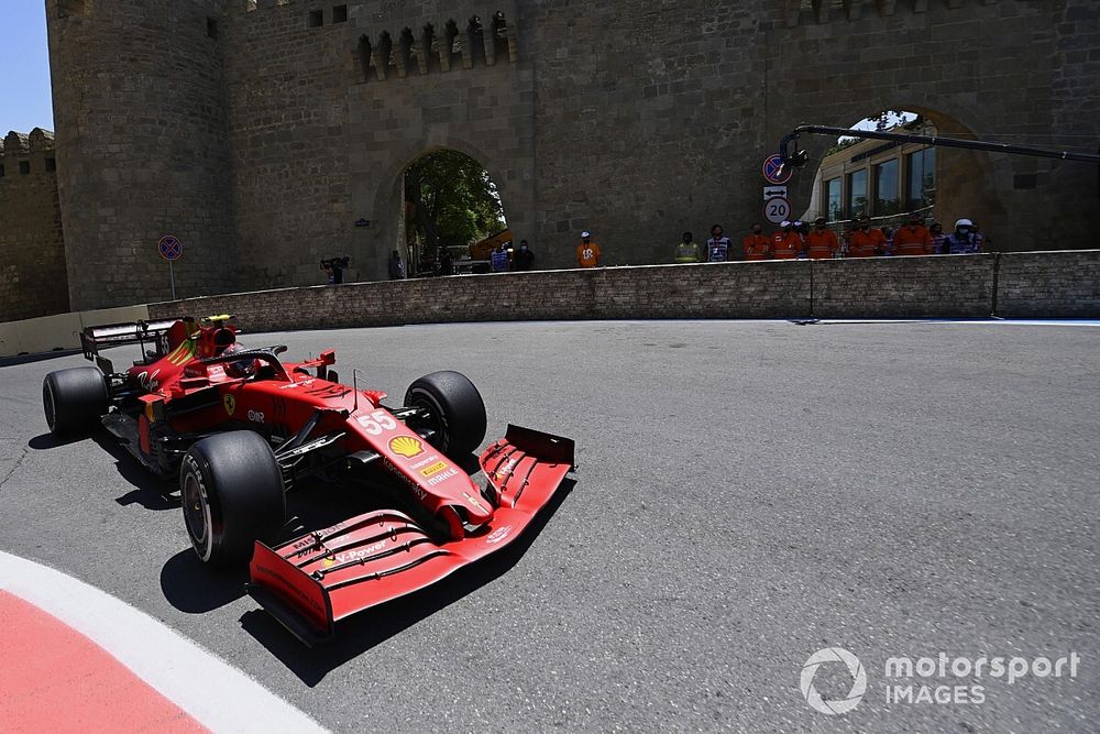 Sainz stupito: "Siamo più veloci di quanto pensassimo"