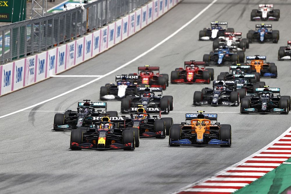 Max Verstappen, Red Bull Racing RB16B, Lando Norris, McLaren MCL35M, Sergio Perez, Red Bull Racing RB16B, Lewis Hamilton, Mercedes W12, Valtteri Bottas, Mercedes W12, Pierre Gasly, AlphaTauri AT02