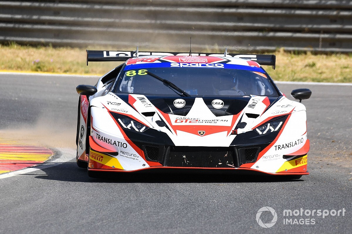GT Italiano, Pergusa, Libere 1: LP Racing al comando nel finale