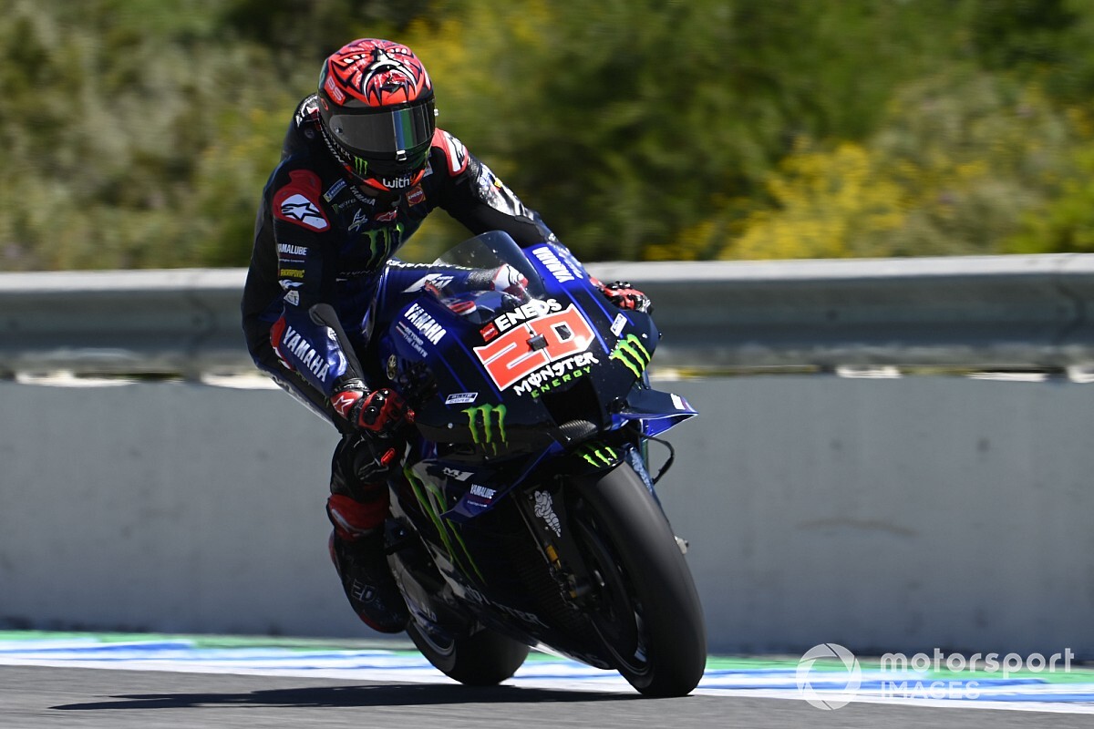 Quartararo es operado en el antebrazo, pero estará en Francia