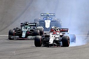 Raikkonen takes blame for Portimao crash with Giovinazzi