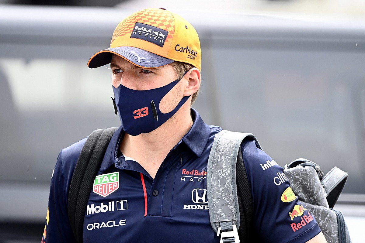 Verstappen heeft begrip voor reactie FIA op burnout