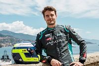 Dillmann rezerwowym Jaguara