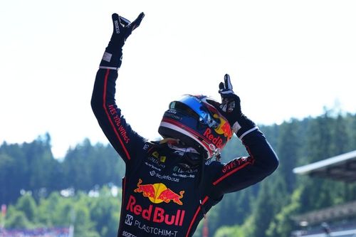 F3: Tsolov vence, mas &eacute; desclassificado na &Aacute;ustria; C&acirc;mara herda 5&ordf; posi&ccedil;&atilde;o