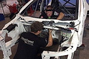 Corsa contro il tempo per ricostruire la Civic di Morbidelli